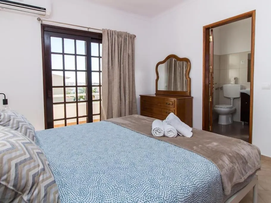 Villa Dogueno- Privat Pool & Privacy & Albufeira Center